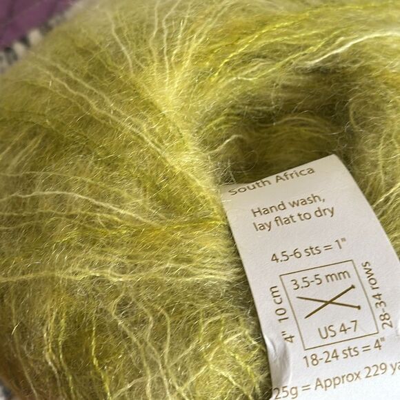 Cape Town Yarn Kid Gloss Hand Dyed NWT Mohair Silk Blend Green - Picture 6 of 8